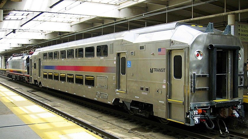 Двухэтажные вагоны Bombardier