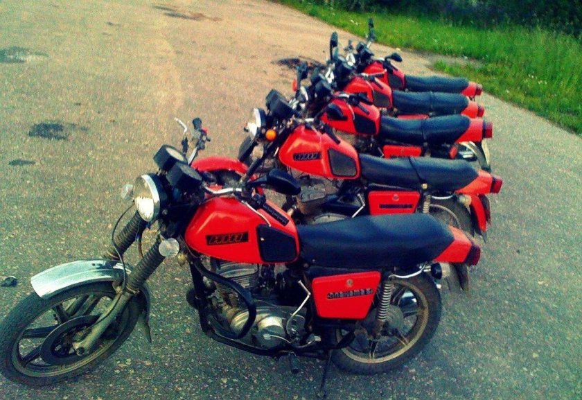 Мотоцикл ИЖ Планета 5