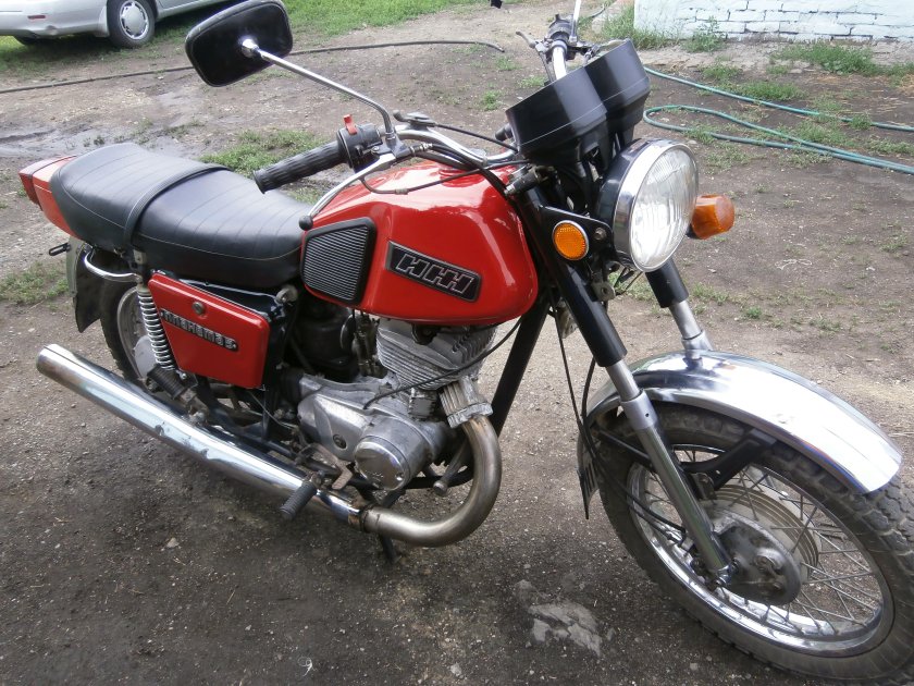 Мотоцикл ИЖ Планета 5