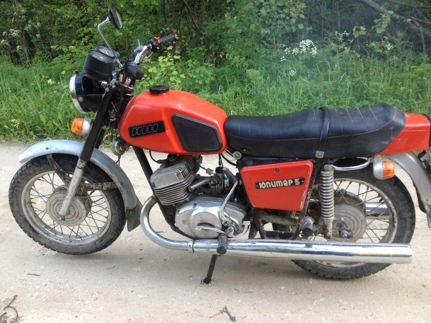 Мотоцикл ИЖ Юпитер 5