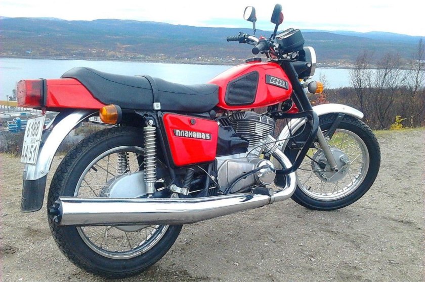 ИЖ Планета 5