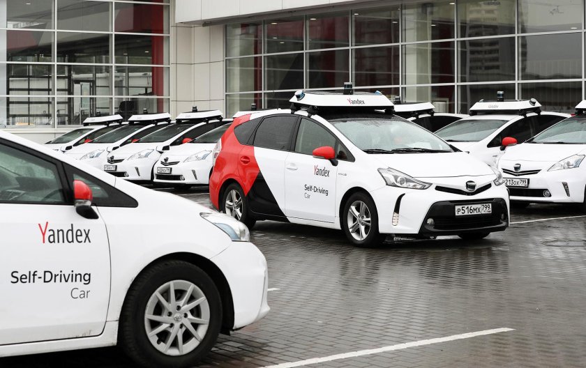 Яндексбеспилотный авто