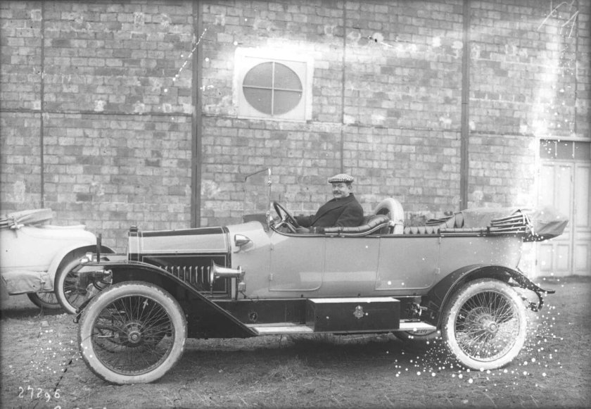 Первые авто