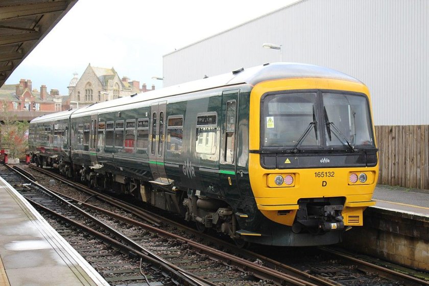 British Rail class 165