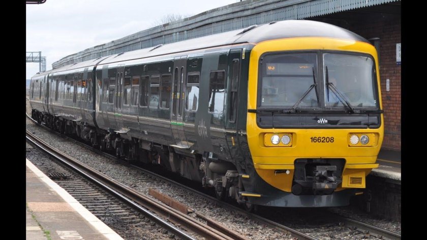 British Rail class 166