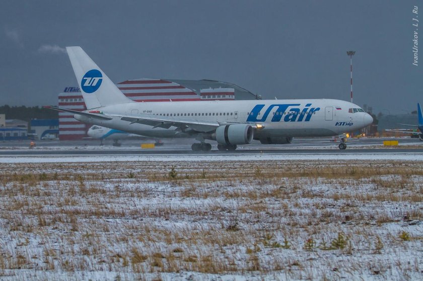 Боинг 767 300 ЮТЭЙР
