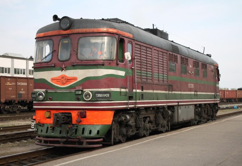 Тэп60 тепловоз