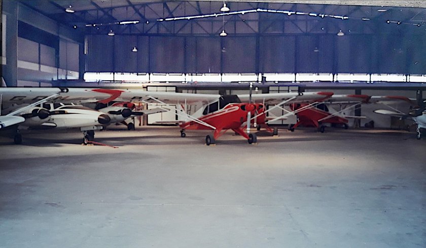 Ангар Уральские авиалинии