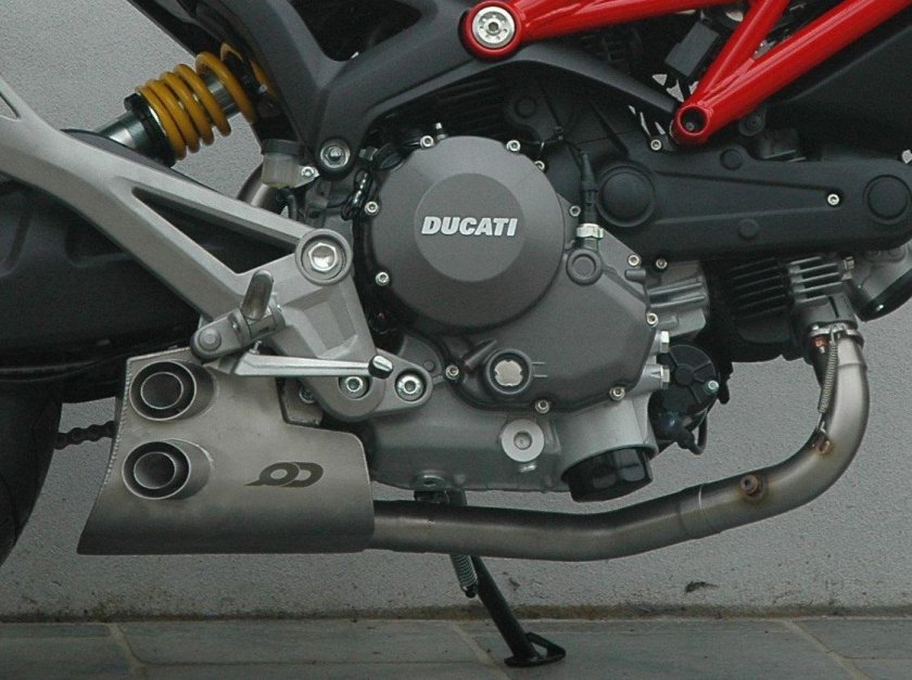 Выхлоп Ducati Monster 797