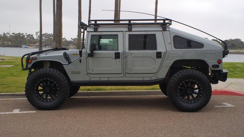 Hummer h1 Humvee