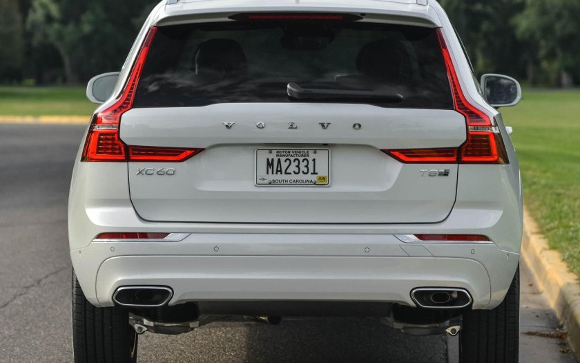 Вольво xc60 сзади