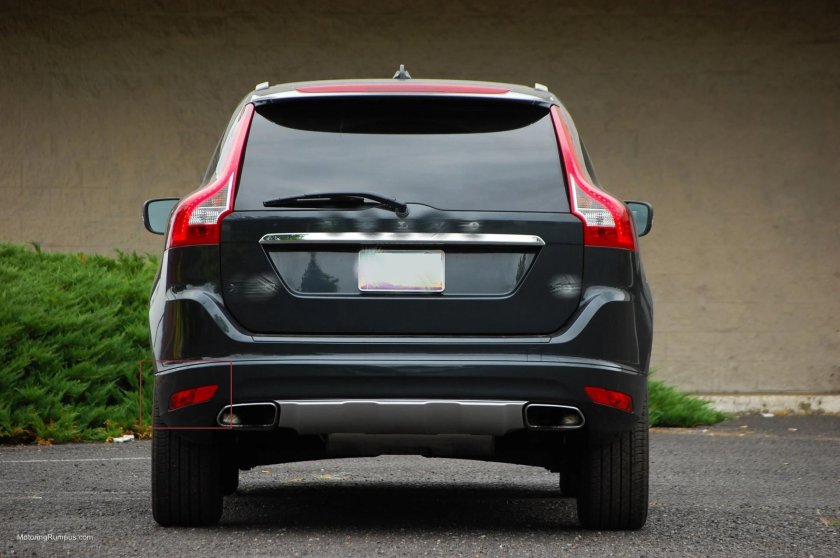 Volvo xc60 сзади