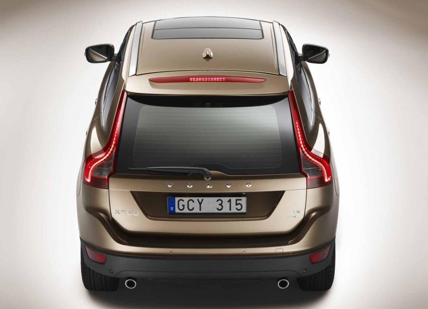 Вольво сзади