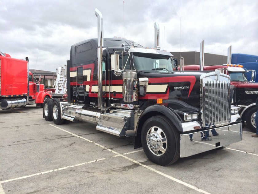 Kenworth w900