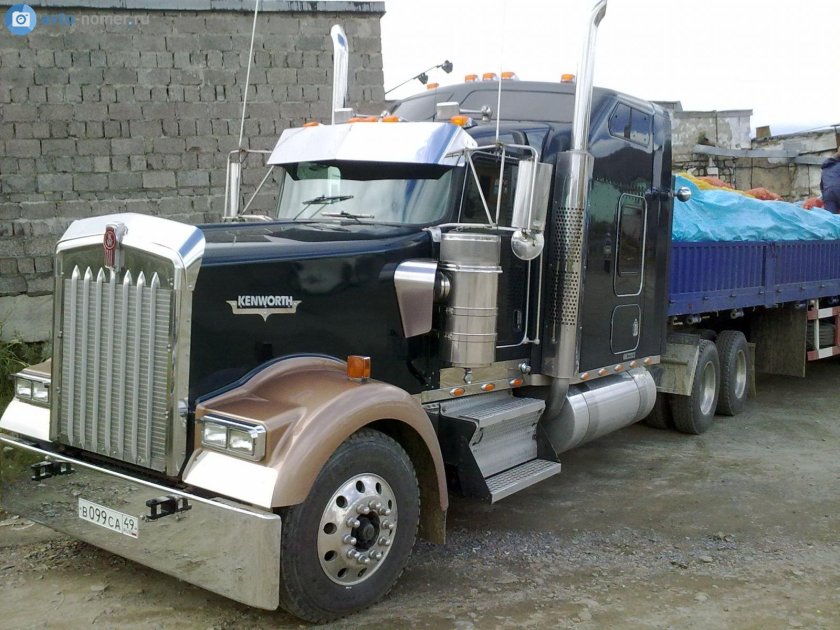 Кенворт 900