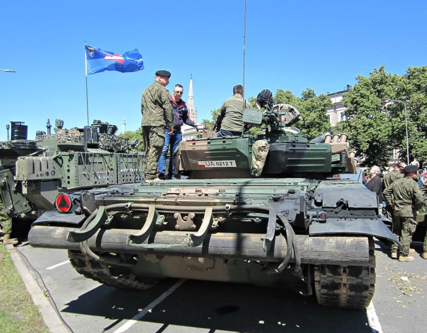 Военная техника Латвии