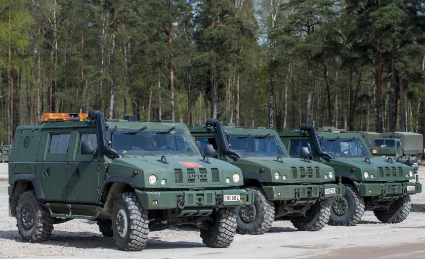 Канадские военные машины