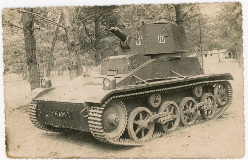 Танк Виккерс Карден-Лойд м1937