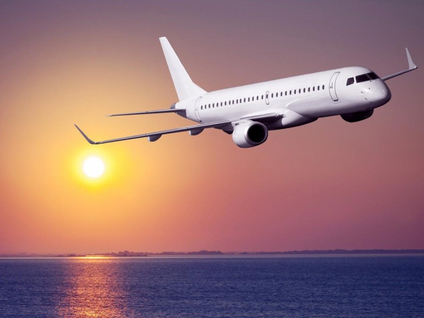 Пассажирский самолет