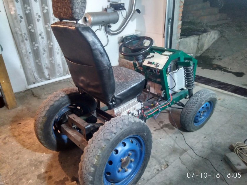 Мини электротрактор