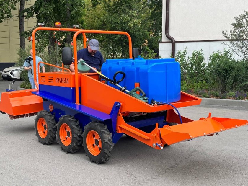 Электротрактор Ермак