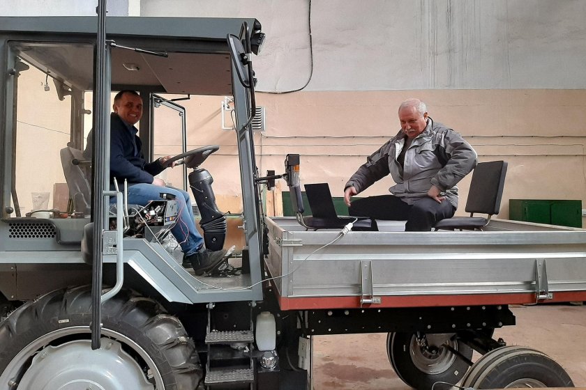 Трактор универсал ЧЗСА