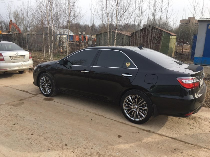 Toyota Camry xv50 r20