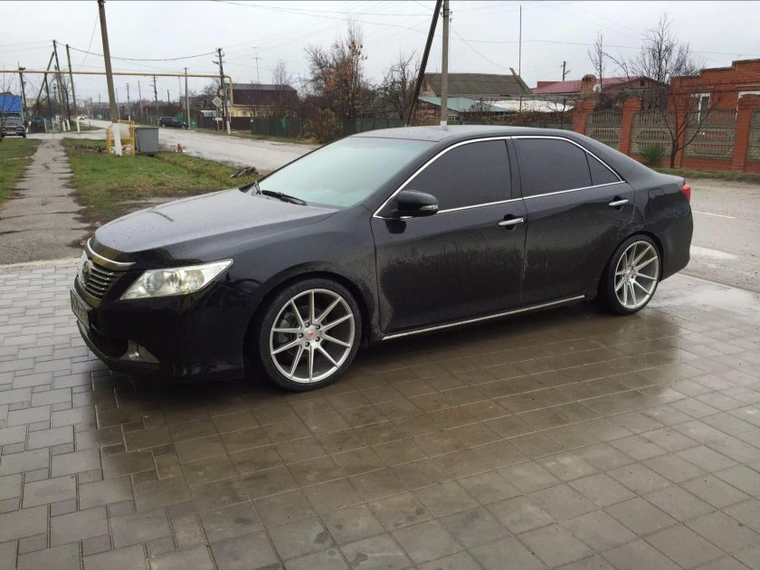 Камри 50 r18