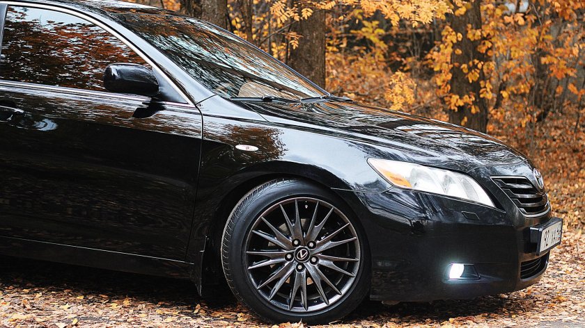 Toyota Camry xv40 r17