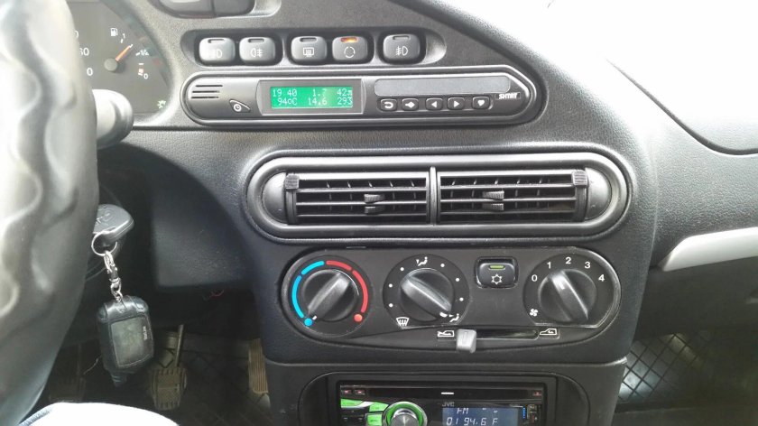 Бортовой компьютер нива шевроле 2004г