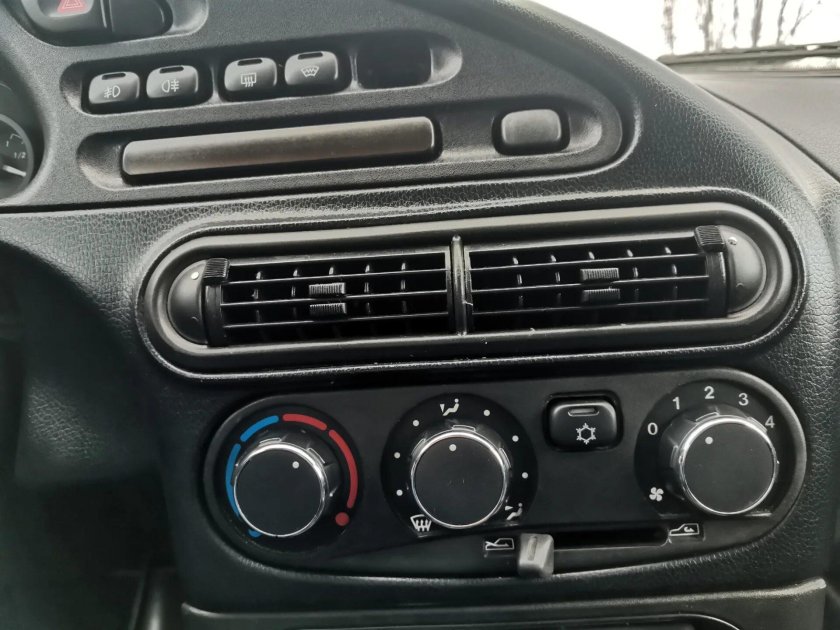 Панель управления отопителем Нива Шевроле