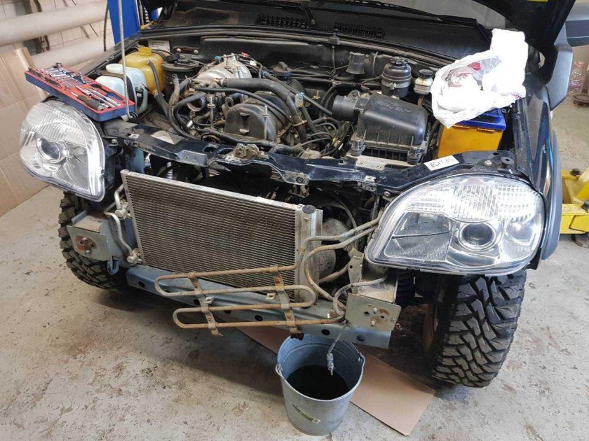 Радиатор Шеви Нива