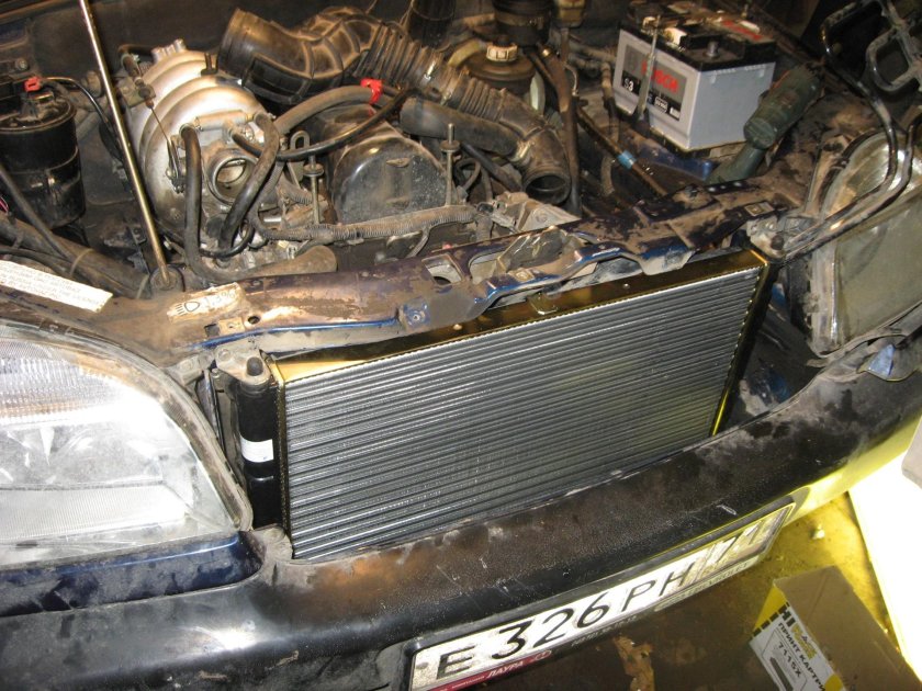 Крепление радиатора Нива Шевроле