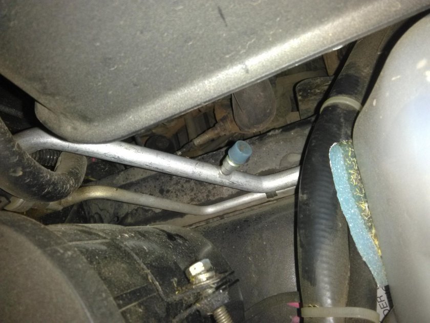 Трубка кондиционера Нива 21214