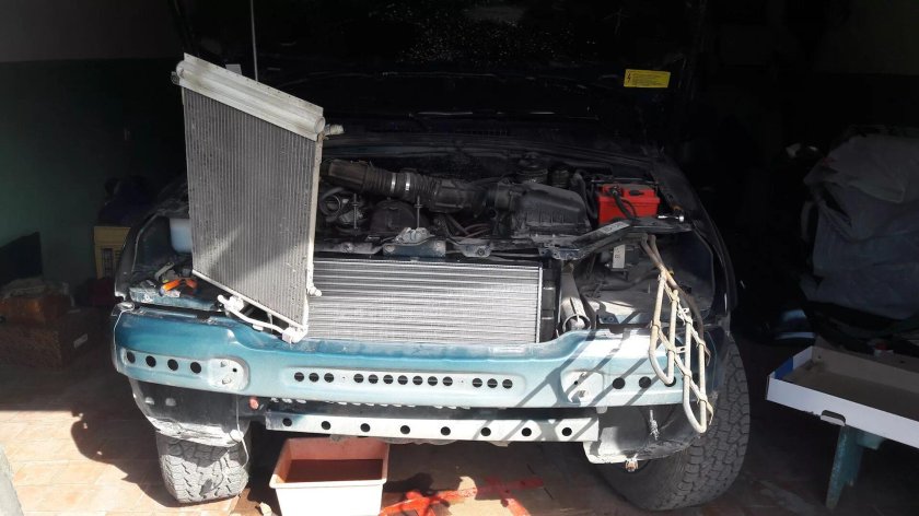 Chevrolet Niva 2008 радиатор кондиционера