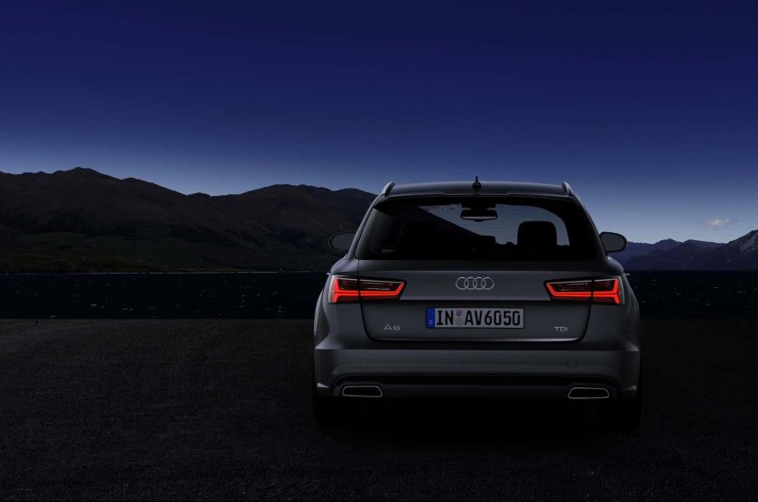 Audi a6 avant зад