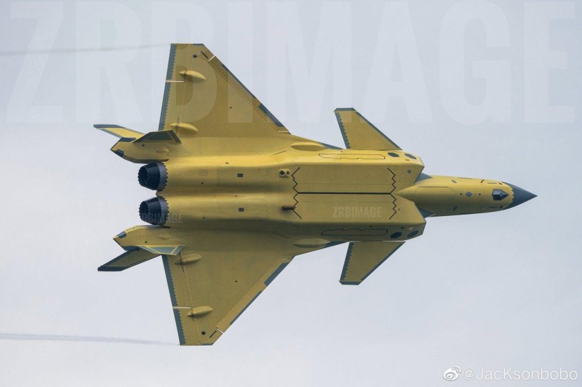 Chengdu j-20 истребитель