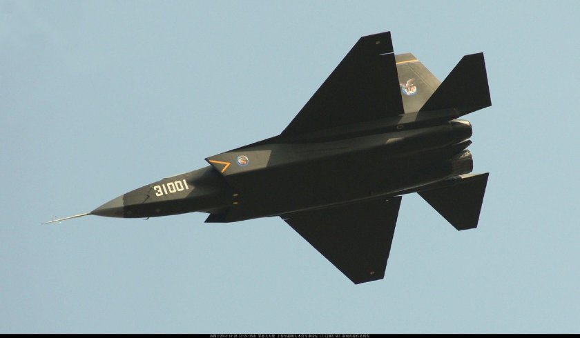 Китайский стелс-истребитель j-31