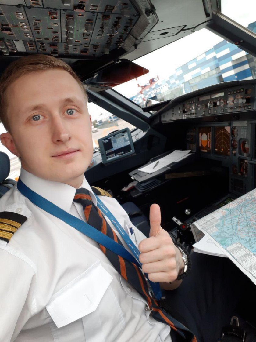 Владимир Фомичев пилот гражданской авиации