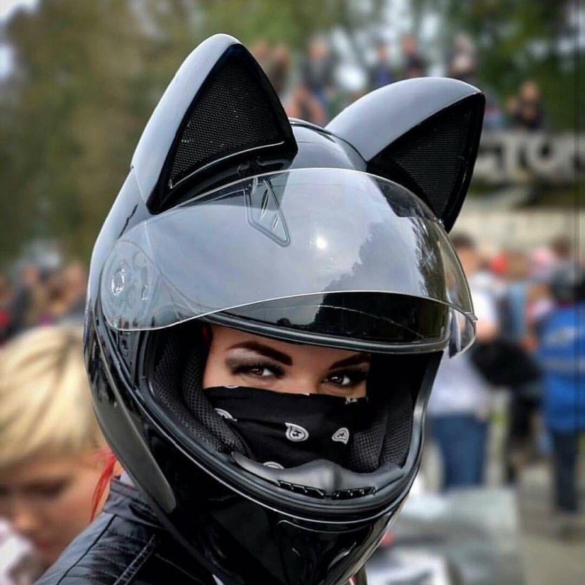 Шлем с ушками