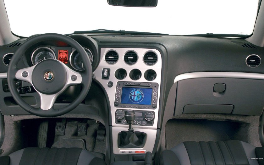 Alfa Romeo 159 Brera салон