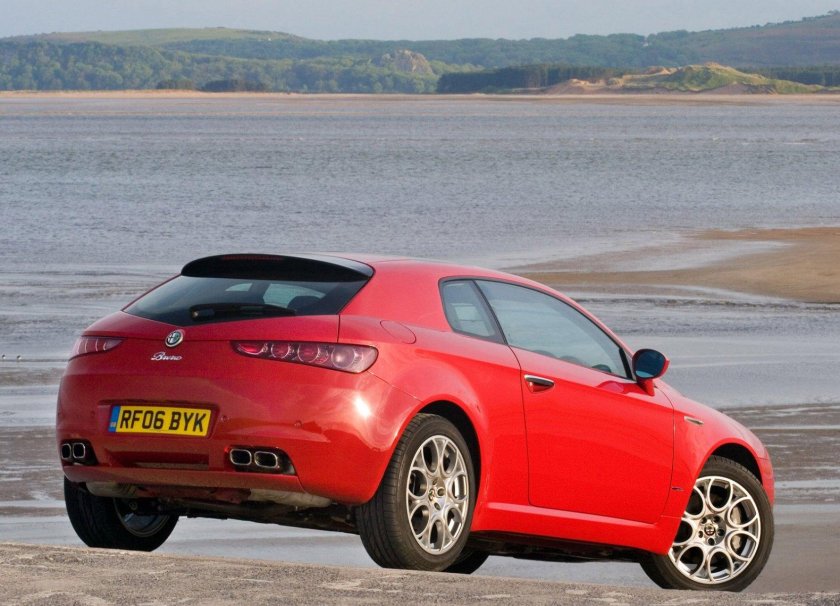 Альфа Ромео купе 2005