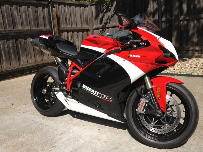 Дукати 848 Эво