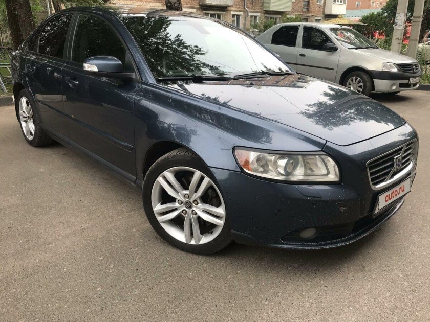 Вольво s40 2 Рестайлинг