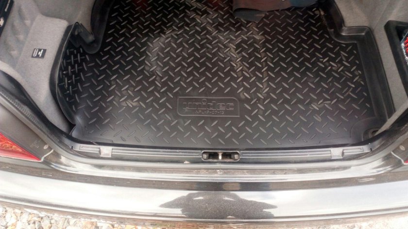 Коврик в багажник БМВ е39