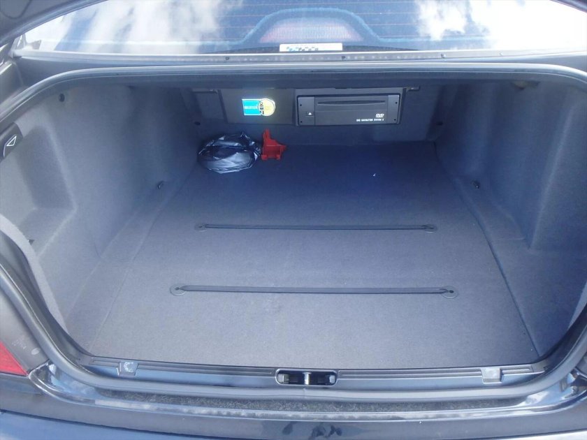 Багажник е39 седан