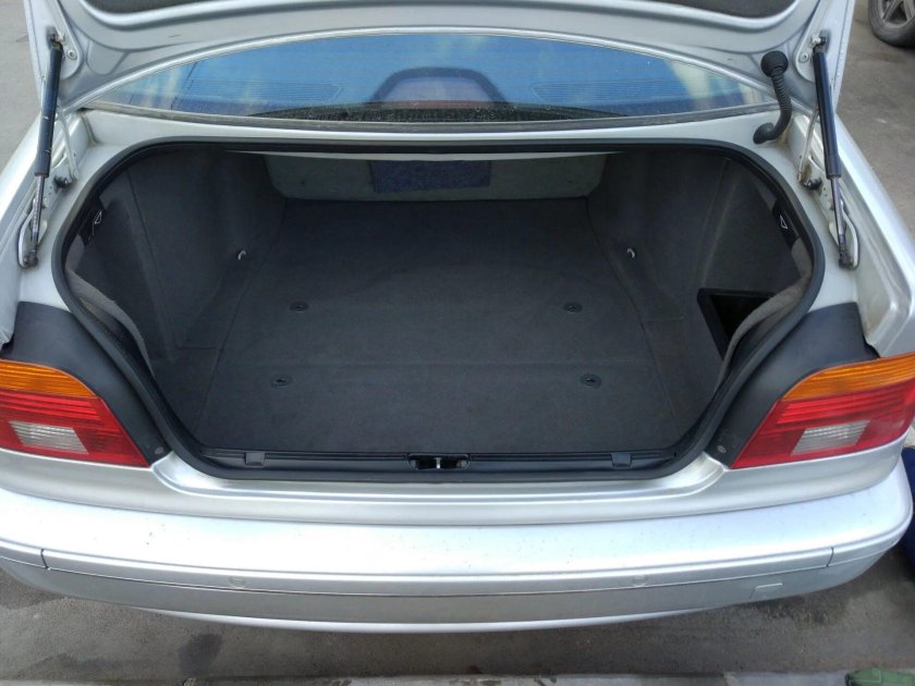 Багажник БМВ е39