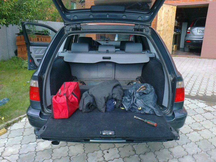 BMW x3 e83 багажник