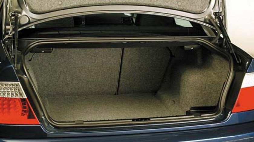 Багажник БМВ е46 седан