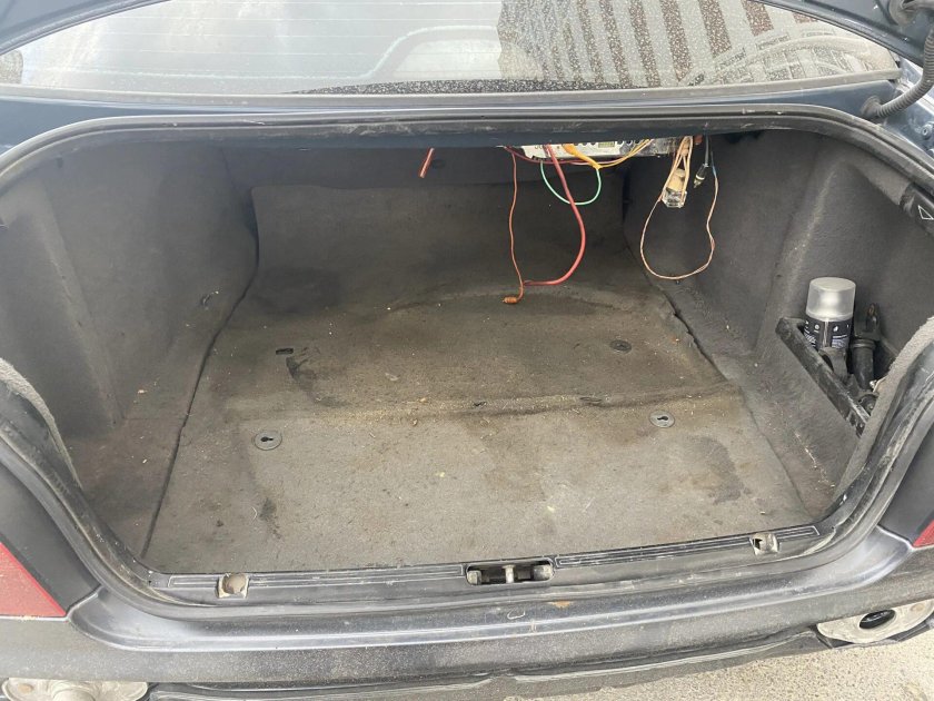 Пол багажника е39